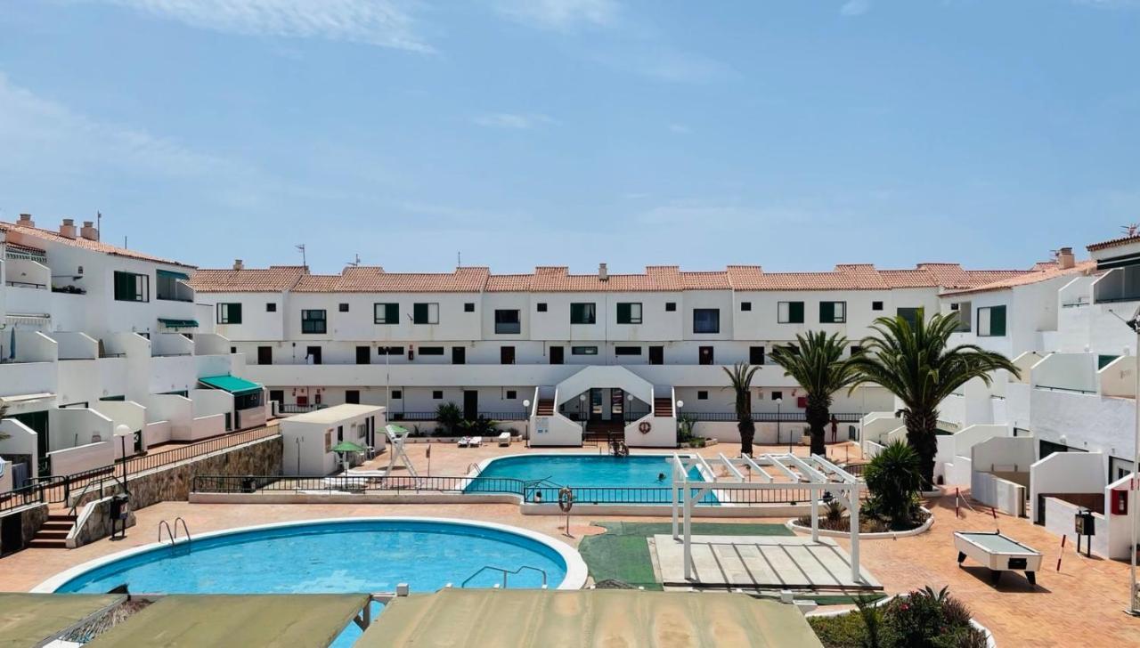 Alondras Park Mialsoma Apartment Arona  Extérieur photo
