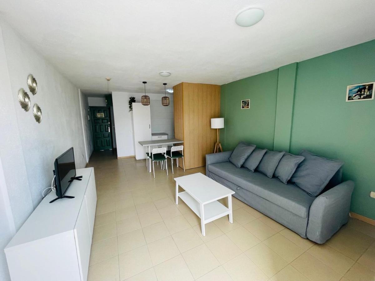 Alondras Park Mialsoma Apartment Arona  Extérieur photo